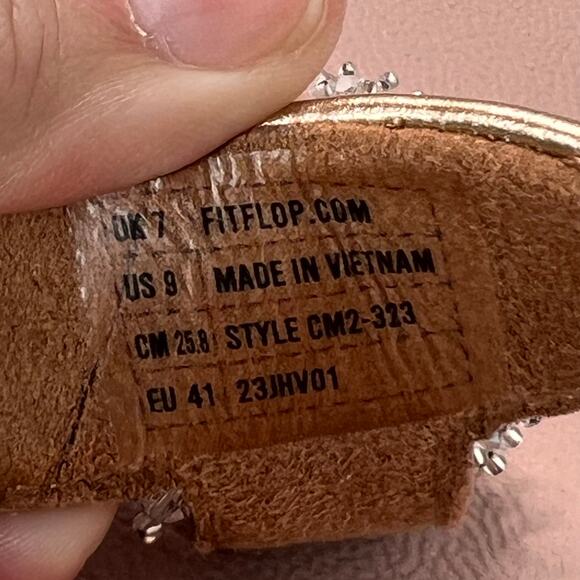 FitFlop Galaxy Crystal Embellished Toe-Thong Sandals Rose Gold Women 9/EU41 NWB - Picture 10 of 11